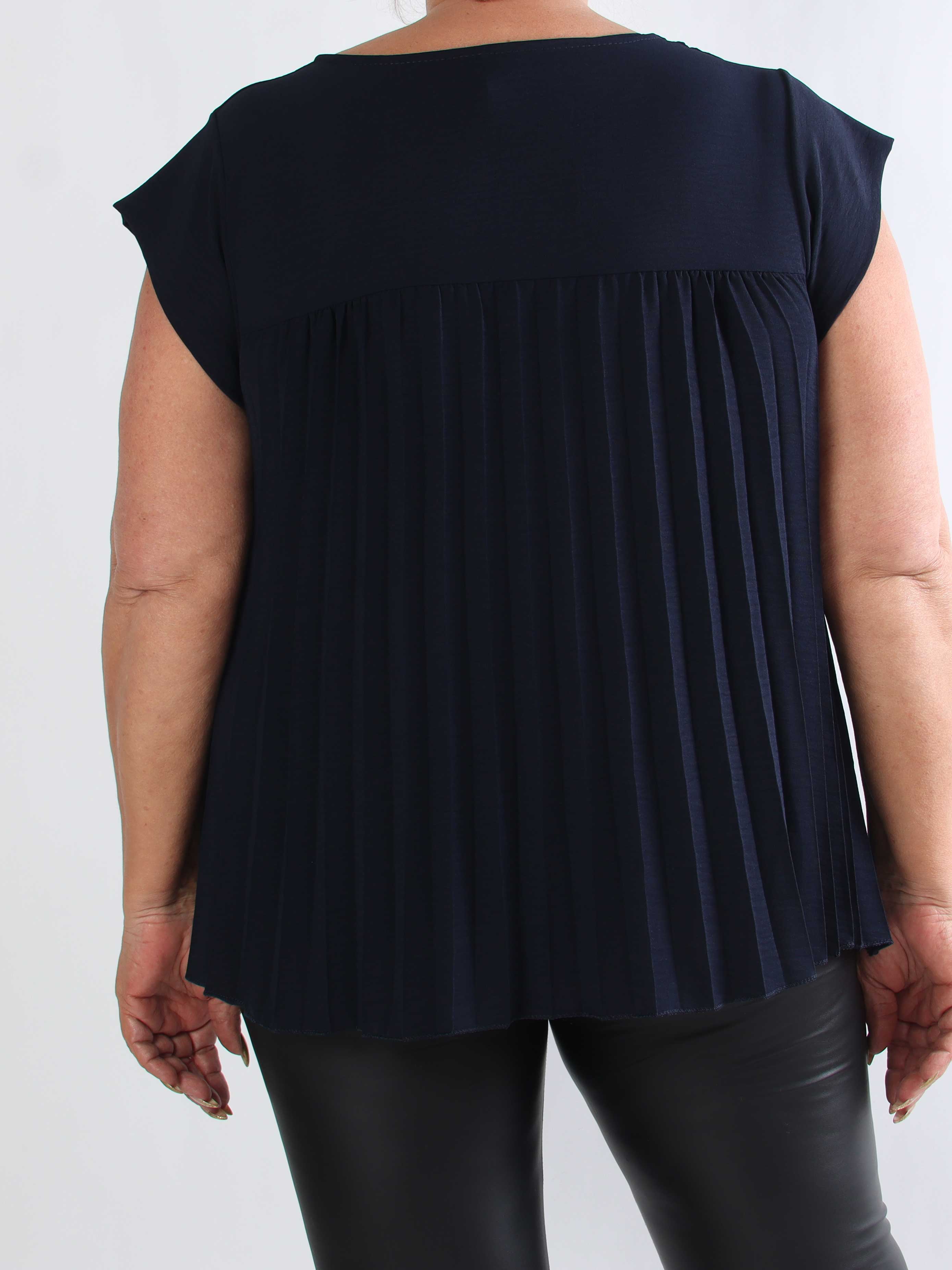Nancy Shirt - Plus size tunika med fine plisseringer